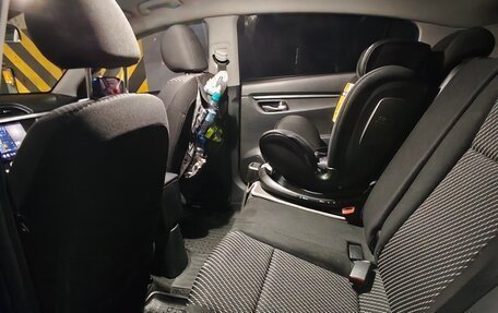 KIA Rio IV, 2019 год, 1 600 000 рублей, 18 фотография