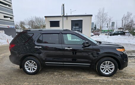Ford Explorer VI, 2015 год, 2 300 000 рублей, 2 фотография