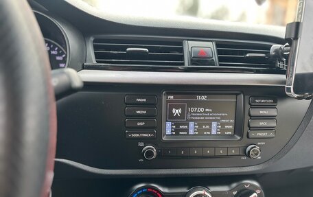 KIA Rio IV, 2018 год, 1 250 000 рублей, 4 фотография