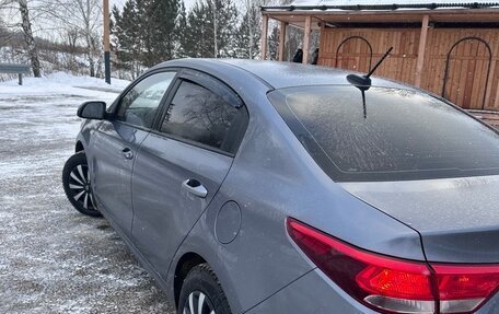 KIA Rio IV, 2018 год, 1 250 000 рублей, 2 фотография