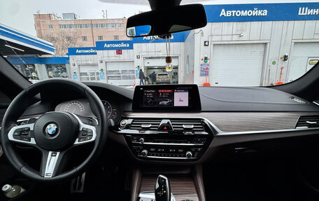 BMW 5 серия, 2018 год, 4 599 999 рублей, 11 фотография