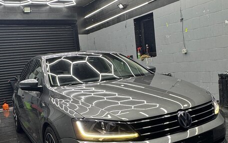 Volkswagen Jetta VI, 2016 год, 1 800 000 рублей, 2 фотография