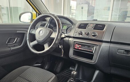 Skoda Fabia II, 2013 год, 799 000 рублей, 5 фотография