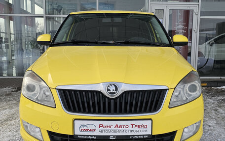 Skoda Fabia II, 2013 год, 799 000 рублей, 3 фотография