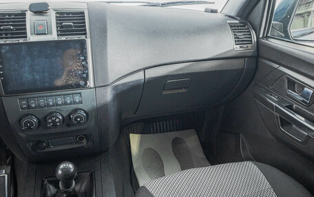 ЛуАЗ Patriot, 2016 год, 1 049 000 рублей, 18 фотография