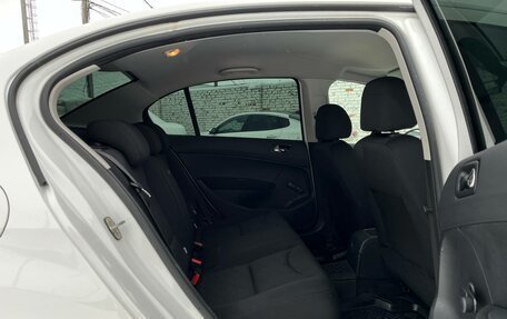 Peugeot 408 I рестайлинг, 2013 год, 635 000 рублей, 14 фотография