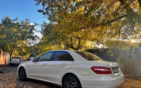 Mercedes-Benz E-Класс, 2011 год, 1 850 000 рублей, 5 фотография