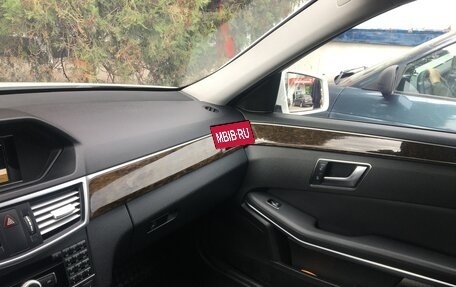 Mercedes-Benz E-Класс, 2011 год, 1 850 000 рублей, 9 фотография