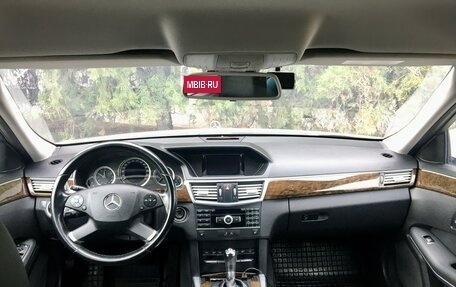 Mercedes-Benz E-Класс, 2011 год, 1 850 000 рублей, 8 фотография