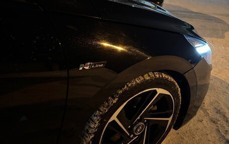 Hyundai Elantra, 2021 год, 1 970 000 рублей, 10 фотография