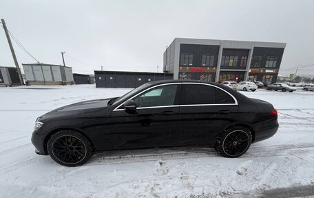 Mercedes-Benz E-Класс, 2021 год, 2 700 000 рублей, 7 фотография