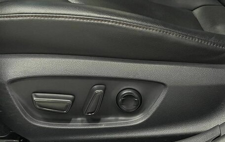 Toyota Camry, 2018 год, 3 100 000 рублей, 16 фотография