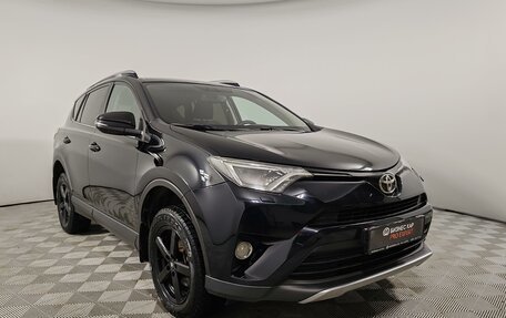Toyota RAV4, 2017 год, 2 299 000 рублей, 3 фотография