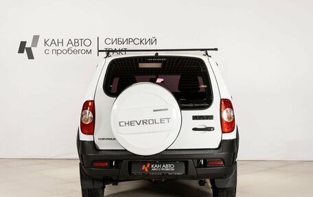 Chevrolet Niva I рестайлинг, 2015 год, 700 000 рублей, 4 фотография