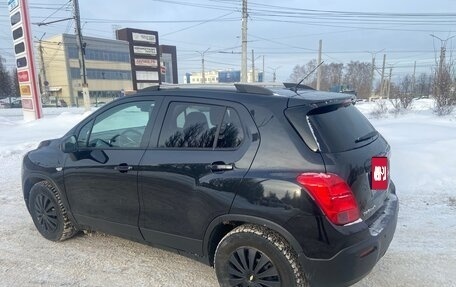 Chevrolet Tracker III, 2015 год, 855 000 рублей, 3 фотография