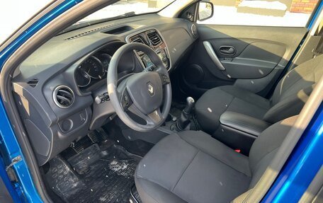 Renault Sandero II рестайлинг, 2018 год, 800 000 рублей, 8 фотография