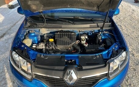 Renault Sandero II рестайлинг, 2018 год, 800 000 рублей, 13 фотография