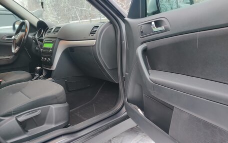 Skoda Yeti I рестайлинг, 2014 год, 1 269 000 рублей, 15 фотография