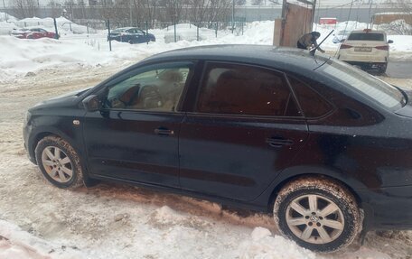 Volkswagen Polo VI (EU Market), 2011 год, 650 000 рублей, 4 фотография