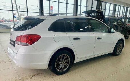 Chevrolet Cruze II, 2014 год, 749 000 рублей, 4 фотография