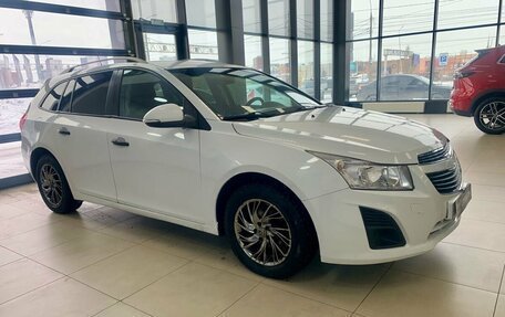 Chevrolet Cruze II, 2014 год, 749 000 рублей, 3 фотография