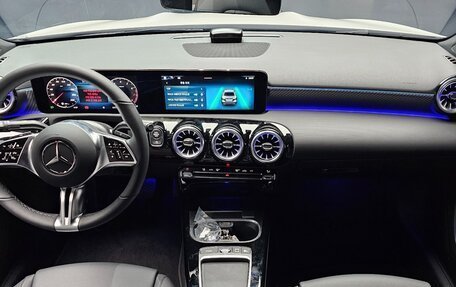 Mercedes-Benz A-Класс, 2025 год, 4 799 000 рублей, 7 фотография