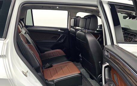 Volkswagen Tiguan, 2024 год, 4 099 000 рублей, 11 фотография