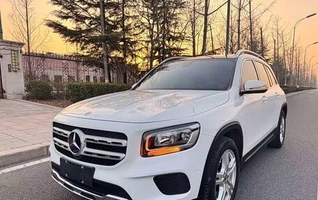 Mercedes-Benz GLB, 2021 год, 2 020 000 рублей, 1 фотография