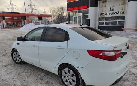KIA Rio III рестайлинг, 2011 год, 530 000 рублей, 4 фотография