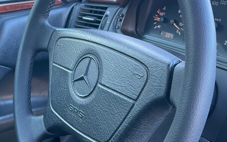 Mercedes-Benz E-Класс, 1996 год, 500 000 рублей, 8 фотография