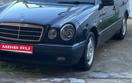 Mercedes-Benz E-Класс, 1996 год, 500 000 рублей, 20 фотография