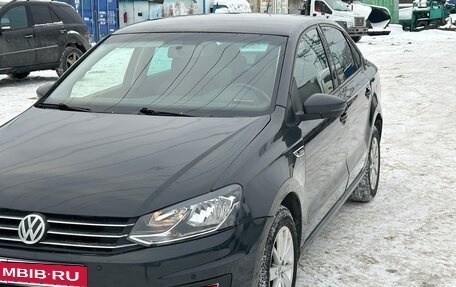 Volkswagen Polo VI (EU Market), 2018 год, 800 000 рублей, 4 фотография