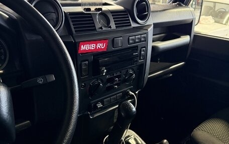 Land Rover Defender I, 2012 год, 3 100 000 рублей, 15 фотография