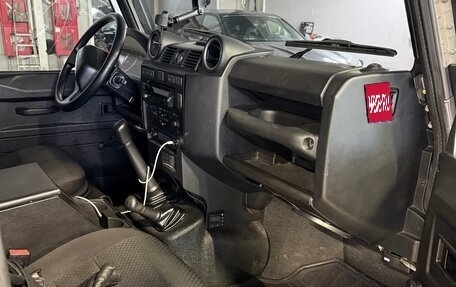 Land Rover Defender I, 2012 год, 3 100 000 рублей, 21 фотография