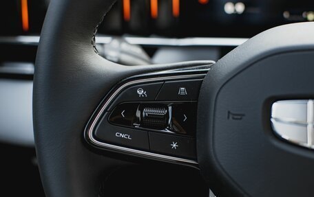 Geely Atlas, 2025 год, 4 040 181 рублей, 17 фотография