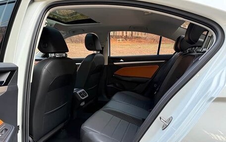 Volkswagen Bora, 2024 год, 2 400 000 рублей, 11 фотография