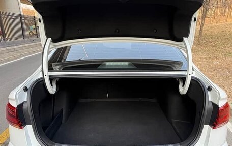 Volkswagen Bora, 2024 год, 2 400 000 рублей, 16 фотография