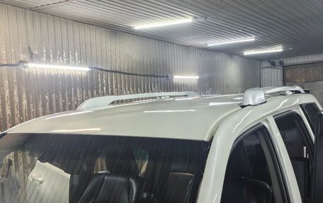 Toyota Land Cruiser Prado 150 рестайлинг 2, 2010 год, 2 200 000 рублей, 2 фотография