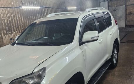 Toyota Land Cruiser Prado 150 рестайлинг 2, 2010 год, 2 200 000 рублей, 4 фотография