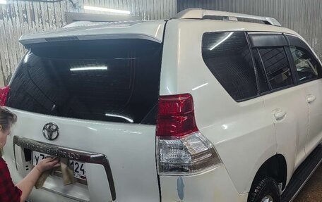 Toyota Land Cruiser Prado 150 рестайлинг 2, 2010 год, 2 200 000 рублей, 7 фотография