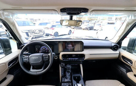 Toyota Land Cruiser Prado, 2025 год, 9 940 000 рублей, 20 фотография