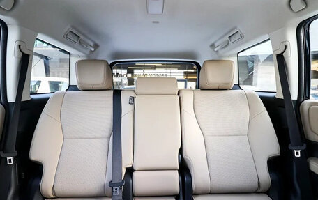 Toyota Land Cruiser Prado, 2025 год, 9 940 000 рублей, 19 фотография