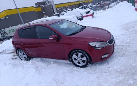 KIA cee'd I рестайлинг, 2010 год, 710 000 рублей, 2 фотография