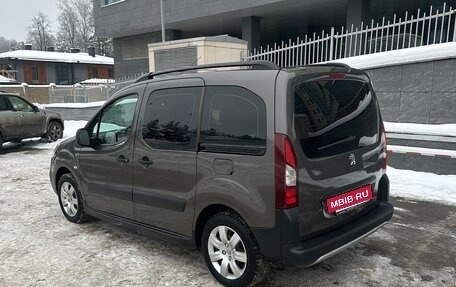 Peugeot Partner II рестайлинг 2, 2017 год, 1 400 000 рублей, 7 фотография