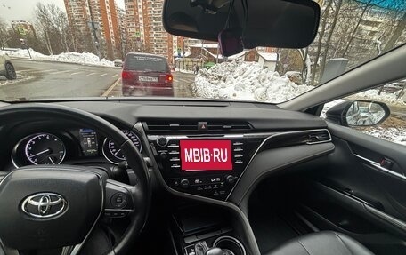 Toyota Camry, 2018 год, 2 700 000 рублей, 19 фотография