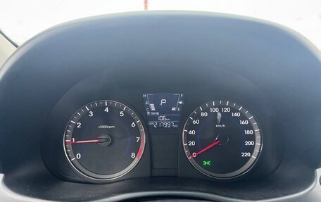 Hyundai Solaris II рестайлинг, 2012 год, 650 000 рублей, 32 фотография