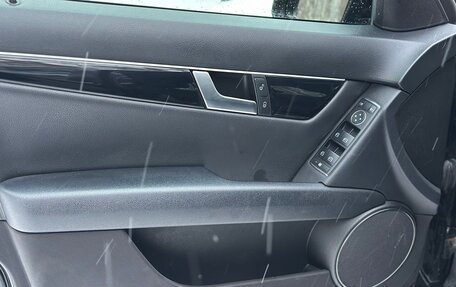 Mercedes-Benz C-Класс, 2013 год, 1 290 000 рублей, 19 фотография