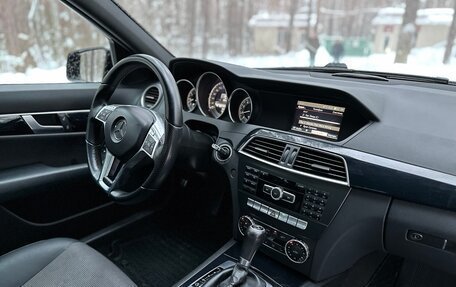 Mercedes-Benz C-Класс, 2013 год, 1 290 000 рублей, 30 фотография