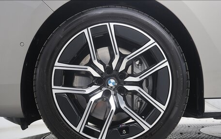 BMW 7 серия, 2025 год, 12 440 000 рублей, 17 фотография