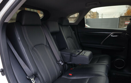 Lexus RX IV рестайлинг, 2016 год, 3 349 000 рублей, 13 фотография